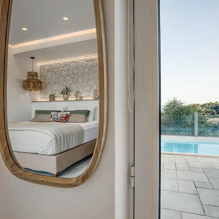 斯泰罗拉公寓 * 帕莱欧卡斯提撒