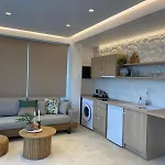 Stavroula Apartman *