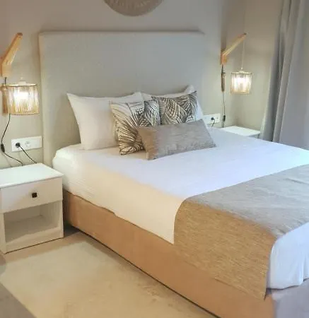 Stavroula Palaiokastritsa