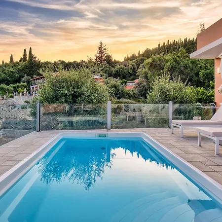 Stavroula Apartman *