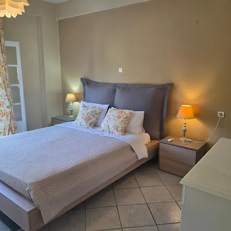 Stavroula Apartman Paleokasztríca