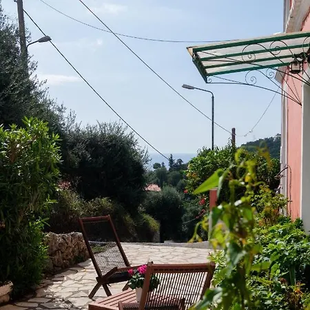 Apartment Stavroula *